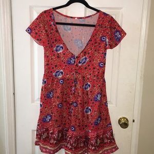 FLOWY SUMMER DRESS